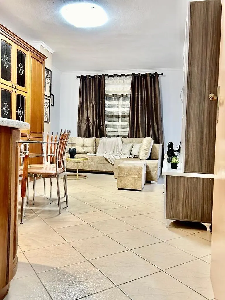 Chrigrey Holiday Apartments & Durres Beach