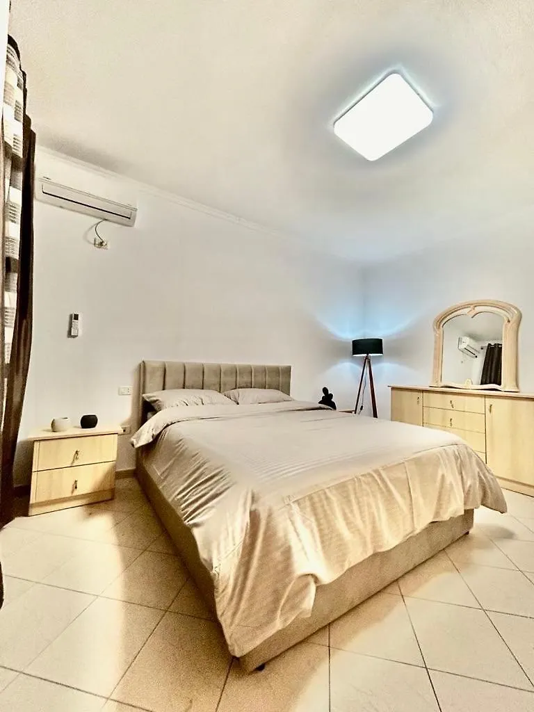 Chrigrey Holiday Apartments & Durres Beach