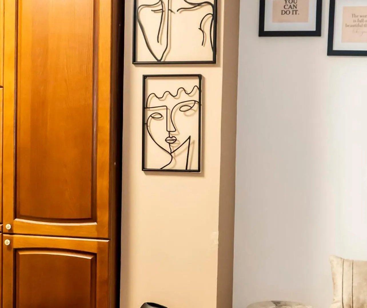 Chrigrey Holiday Apartments & Durres Beach