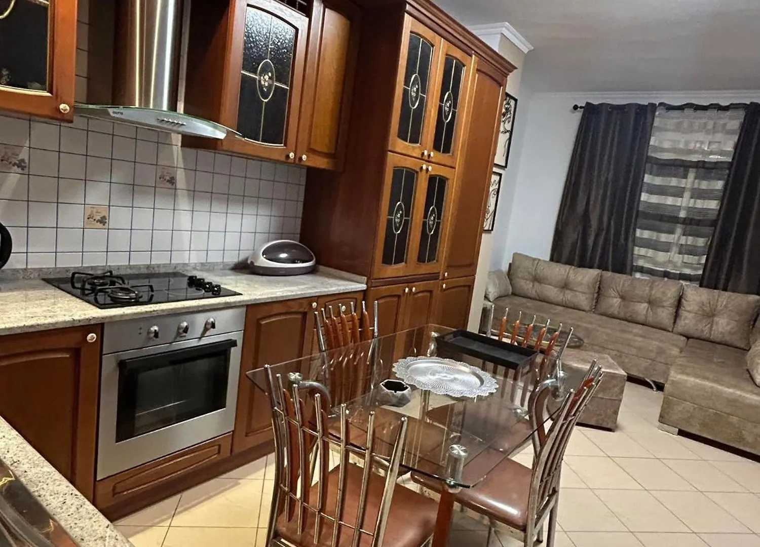 Chrigrey Holiday Apartments & Durres Beach