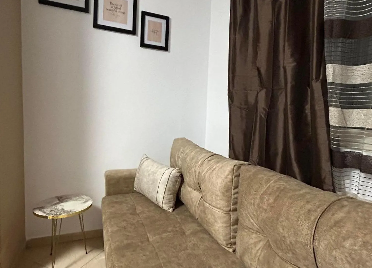 Chrigrey Holiday Apartments & Durres Beach