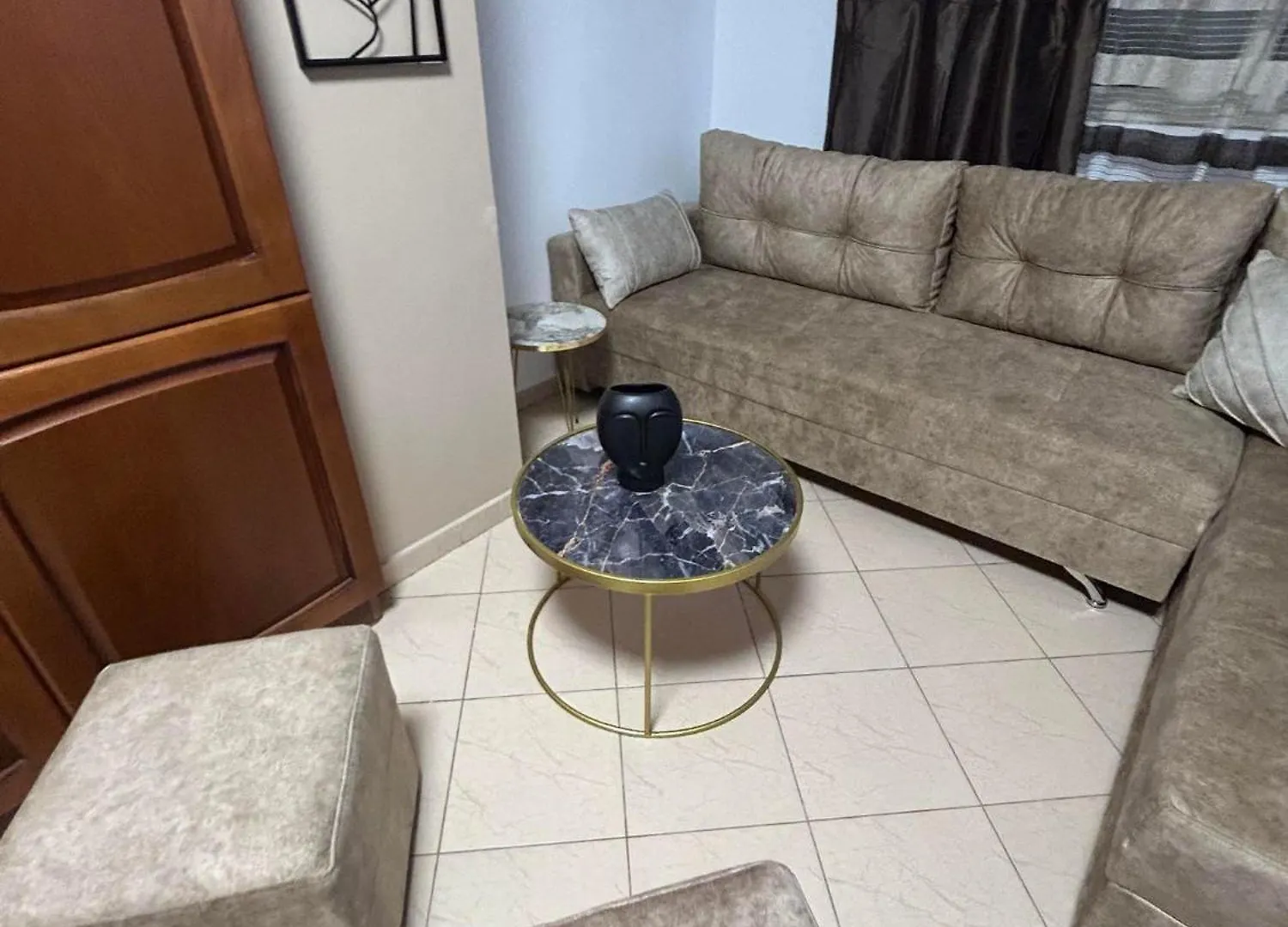 Chrigrey Holiday Apartments & Durres Beach
