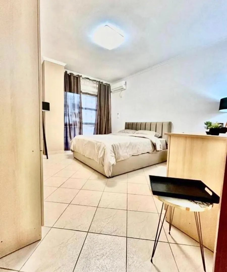 Chrigrey Holiday Apartments & Durres Beach